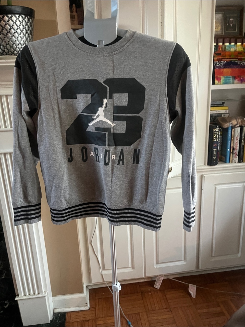 Jordan Kids Gray & Black '23 Pullover Sweatshirt with Jumpman Logo